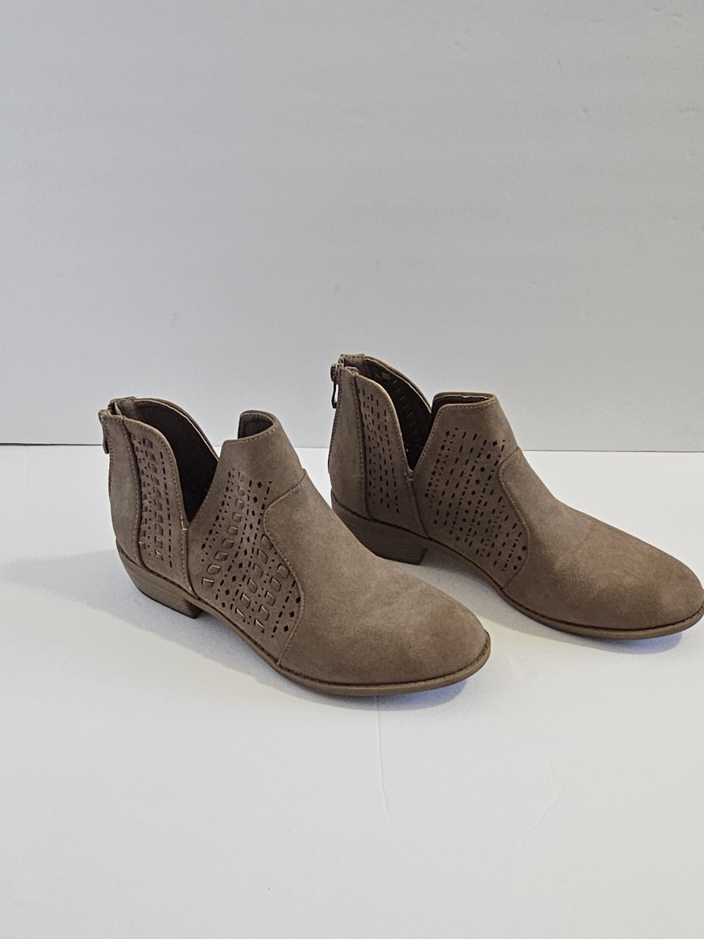 Women's Shein Taupe Cutout Ankle Boots - Picture 5 of 9